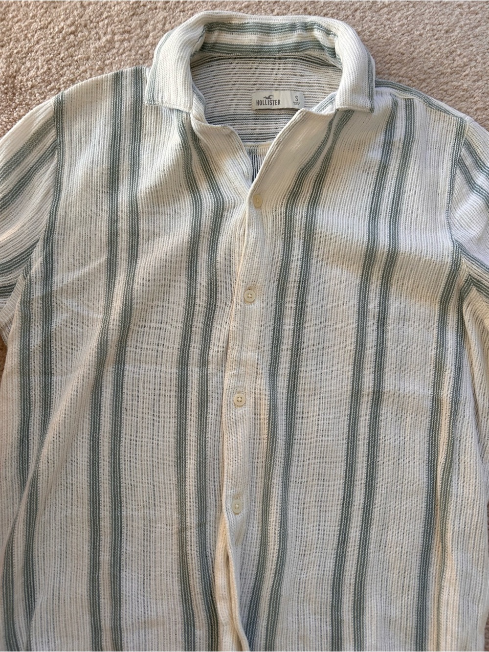 Hollister Men's Off-White Button-Down Shirt with Green Stripes